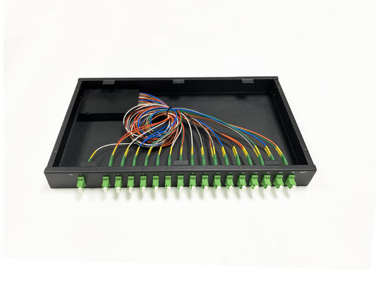 16 портов LC Планшет оптоволоконного патча ODF Rack Mount 19 дюймов с 65dB возвращающейся потерей